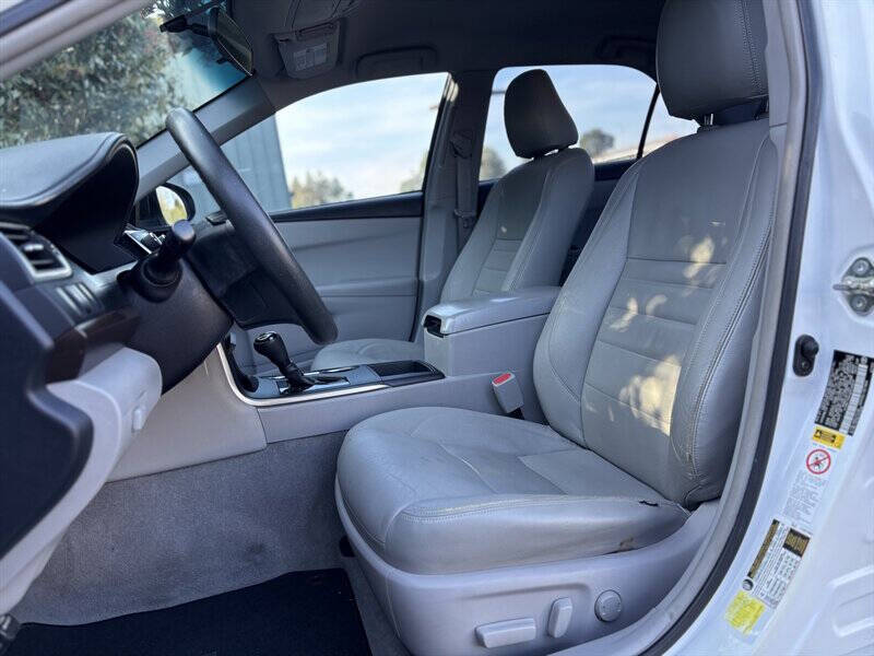 Photo 11 of 2016 Toyota Camry Asv50l for sale in Cypress, TX