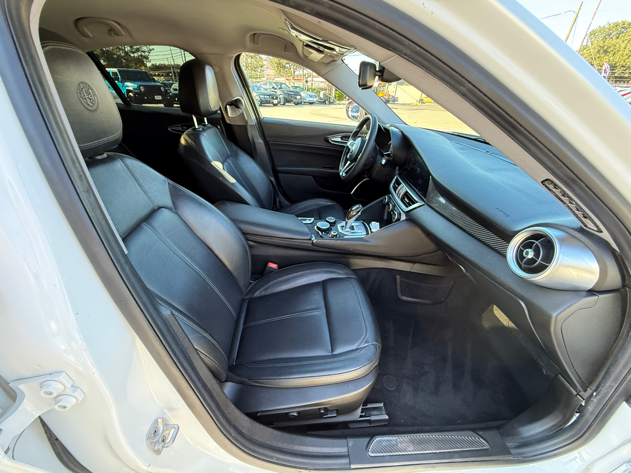 Photo 14 of 2019 Alfa Romeo Giulia (952) Giulia for sale in Houston, TX