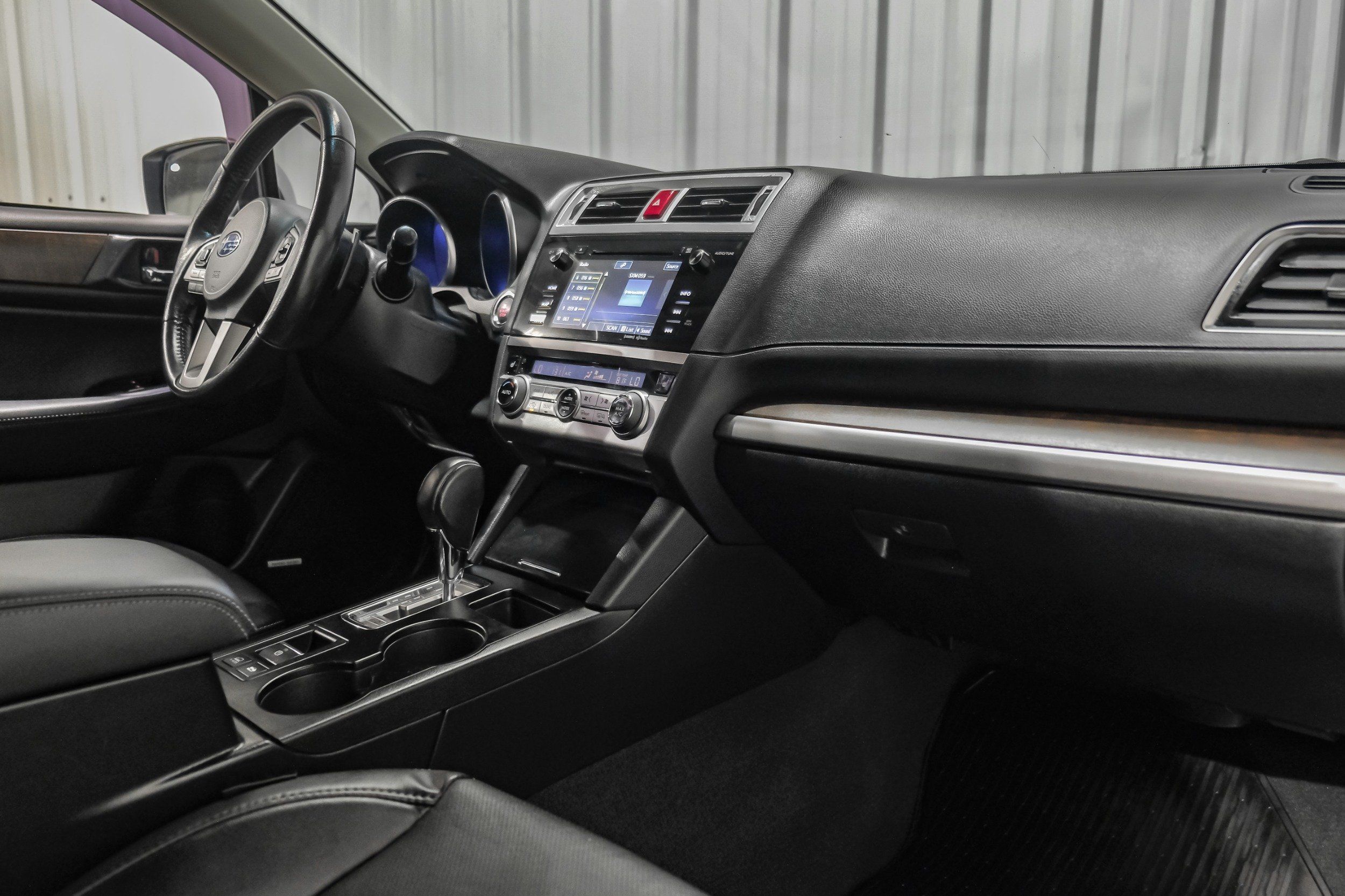 Photo 23 of 2017 Subaru Outback Limited for sale in Katy, TX