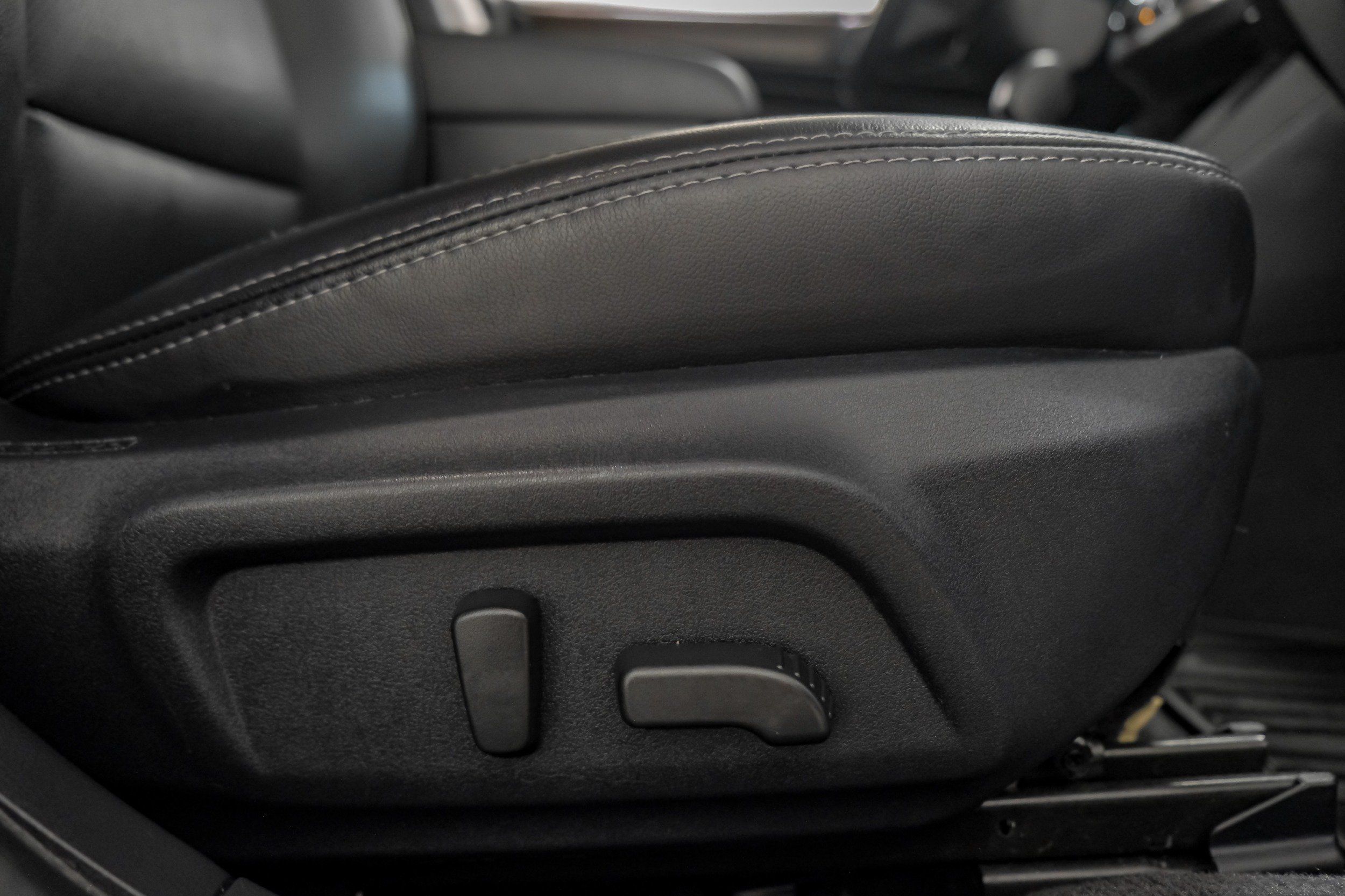 Photo 63 of 2017 Subaru Outback Limited for sale in Katy, TX