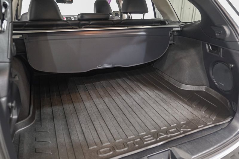 Photo 112 of 2017 Subaru Outback Limited for sale in Katy, TX