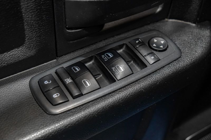 Photo 80 of 2018 Ram 1500 St for sale in Katy, TX
