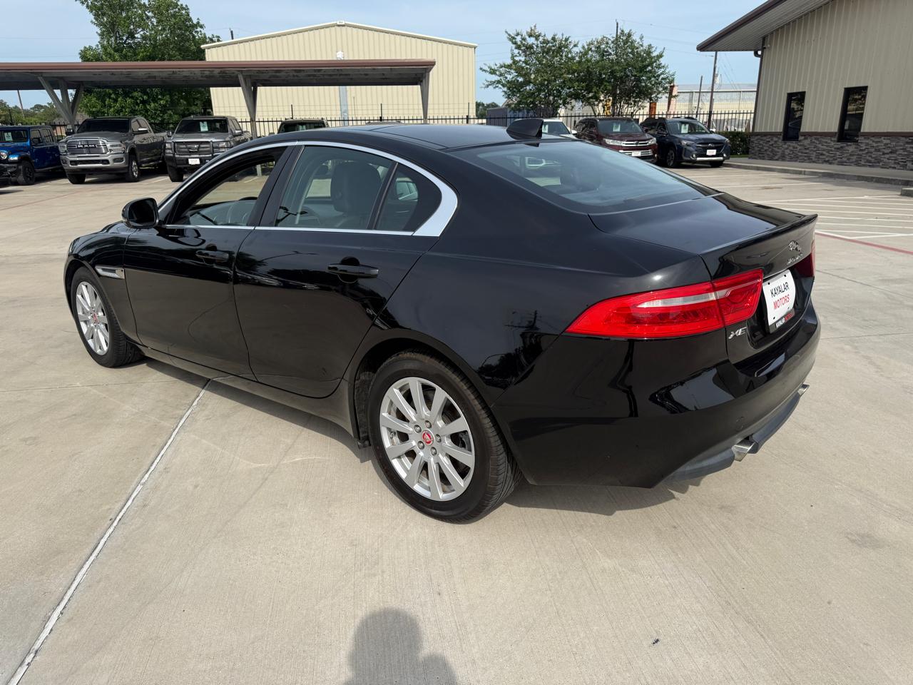 Photo 7 of 2019 Jaguar Xe Xe for sale in Houston, TX