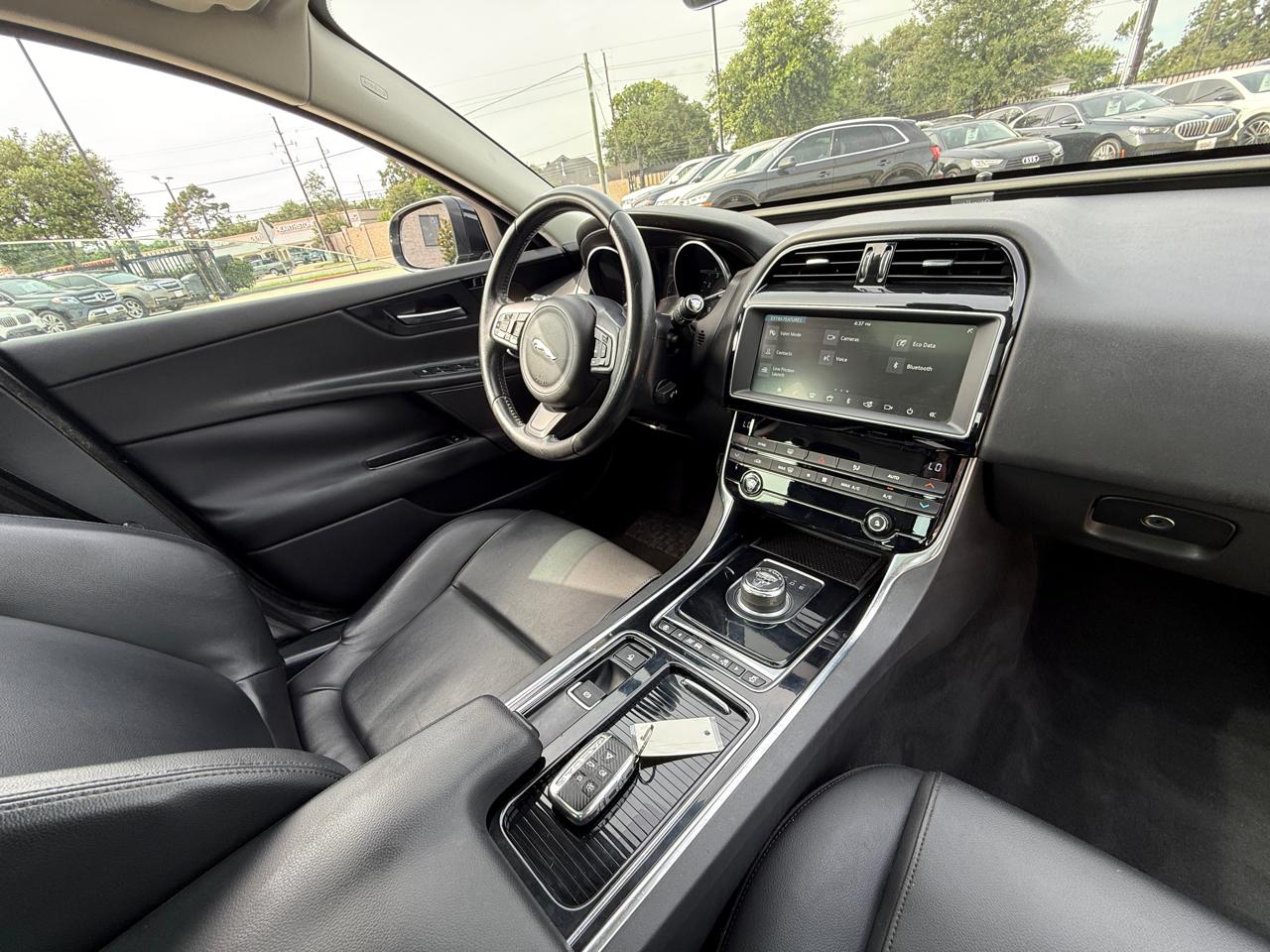 Photo 25 of 2019 Jaguar Xe Xe for sale in Houston, TX