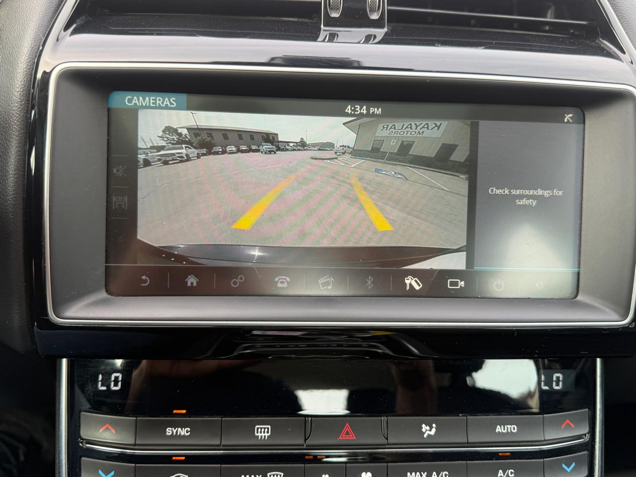 Photo 33 of 2019 Jaguar Xe Xe for sale in Houston, TX