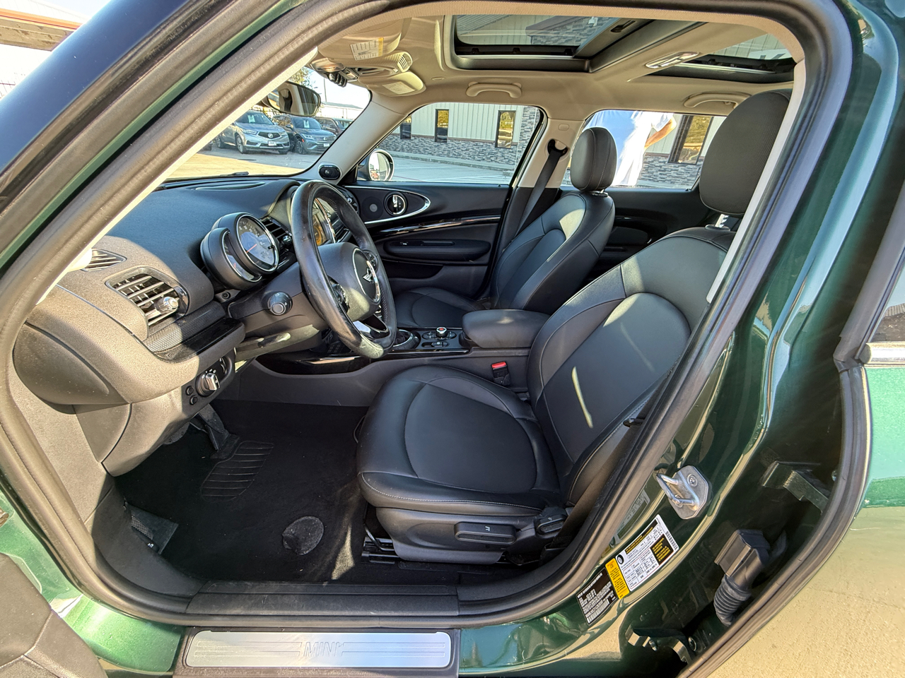 Photo 8 of 2016 MINI Clubman Cooper for sale in Houston, TX