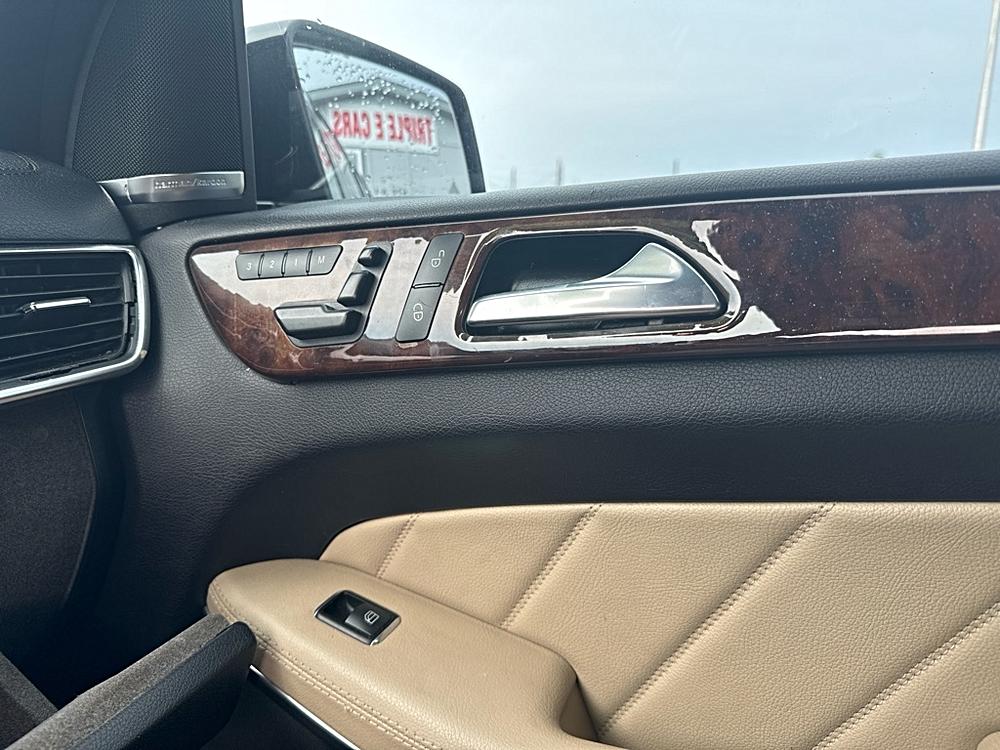 Photo 14 of 2016 Mercedes-Benz Gl-Class 550 4MATIC for sale in Cypress, TX