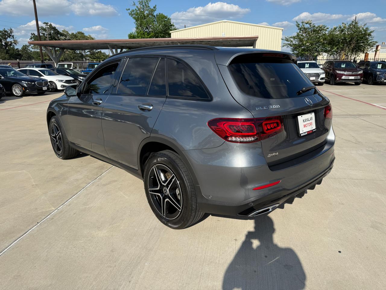 Photo 7 of 2022 Mercedes-Benz Glc-Class Glc300 for sale in Houston, TX