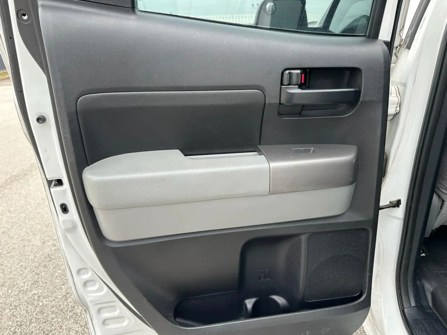 Photo 24 of 2013 Toyota Tundra for sale in Katy, TX