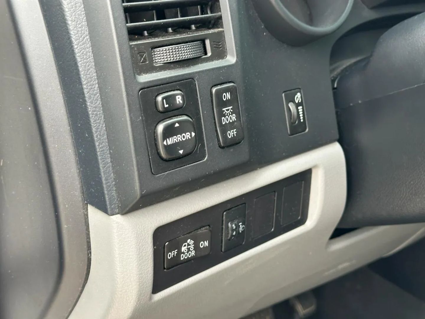 Photo 52 of 2013 Toyota Tundra for sale in Katy, TX