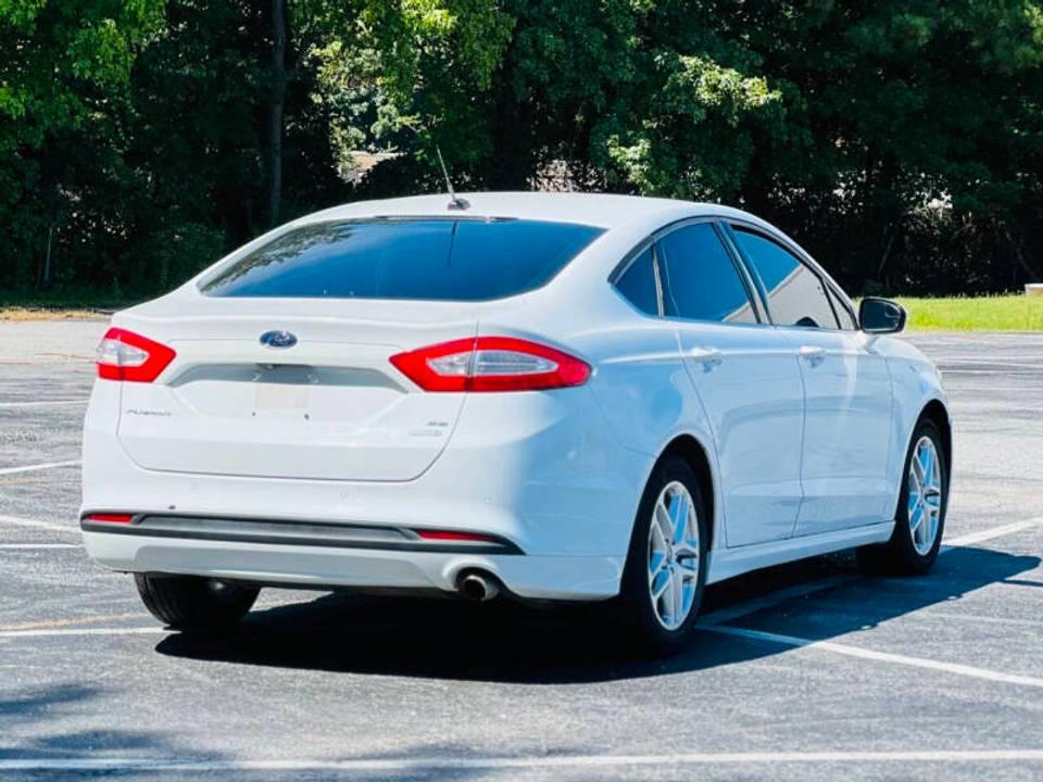 Photo 7 of 2016 Ford Fusion SE for sale in Houston, TX