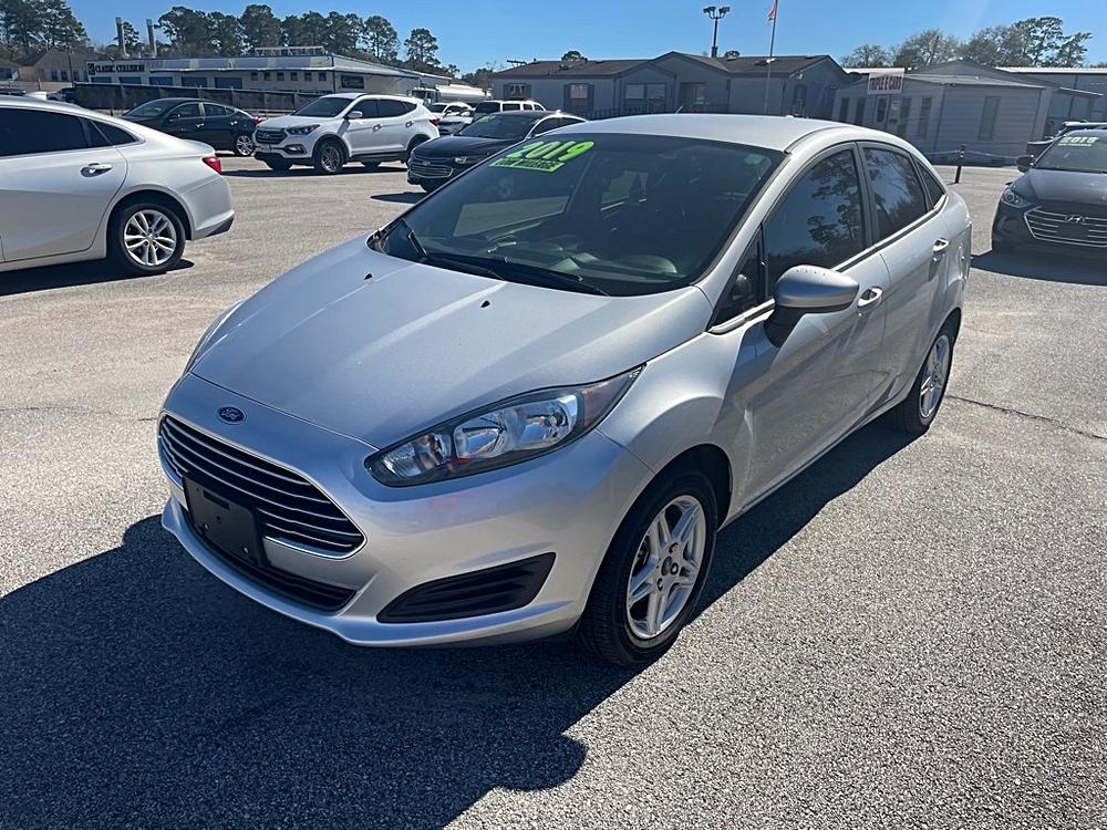 Photo 2 of 2019 Ford Fiesta SE for sale in Cypress, TX