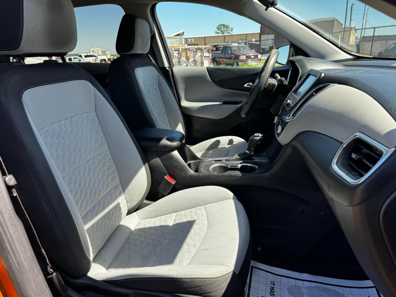 Photo 20 of 2018 Chevrolet Equinox LS for sale in Katy, TX