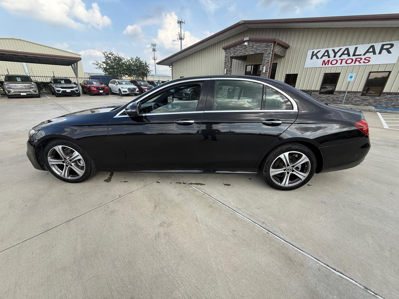 Photo 5 of 2019 Mercedes-Benz E-Class E 300 Sport RWD Sedan for sale in Houston, TX