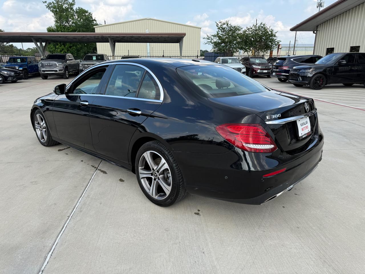 Photo 7 of 2019 Mercedes-Benz E-Class E 300 Sport RWD Sedan for sale in Houston, TX