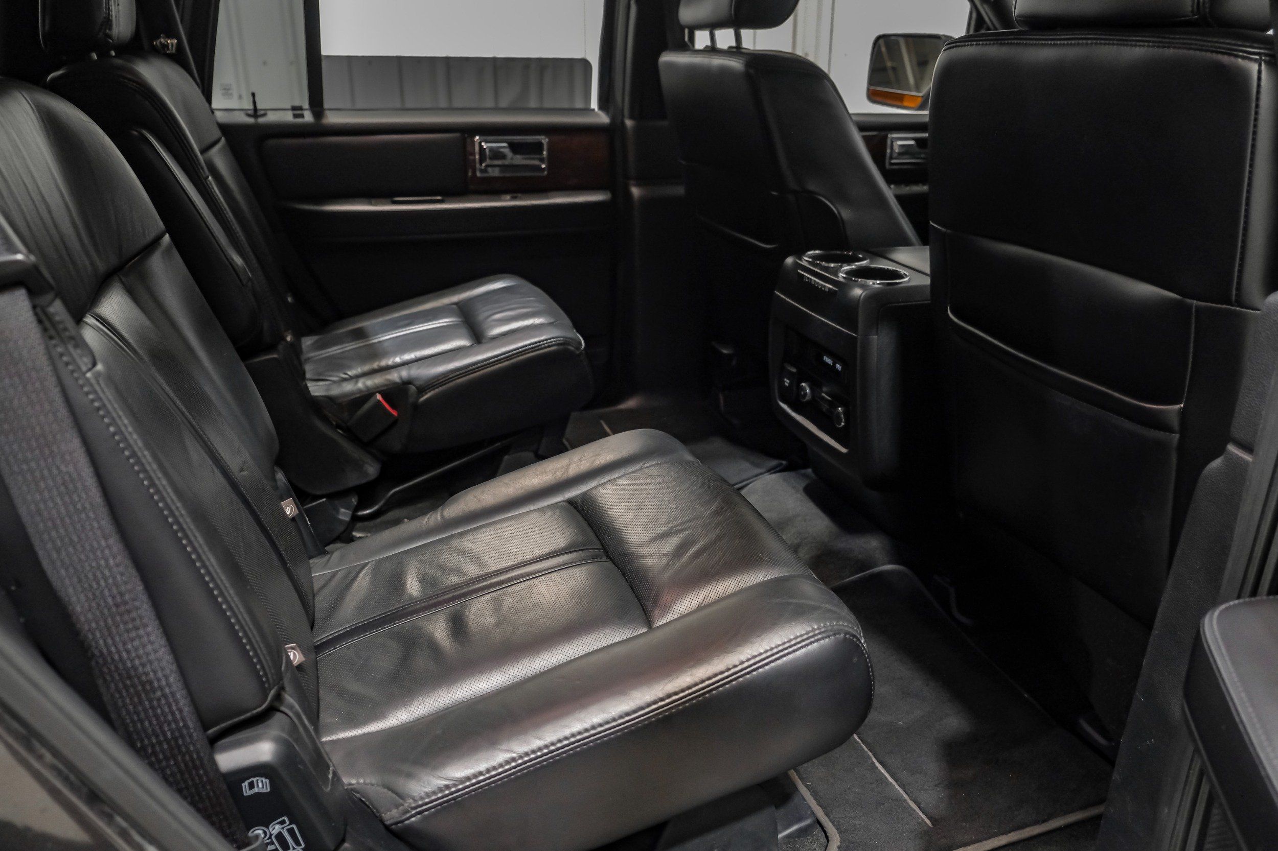 Photo 45 of 2016 Lincoln Navigator Select for sale in Katy, TX