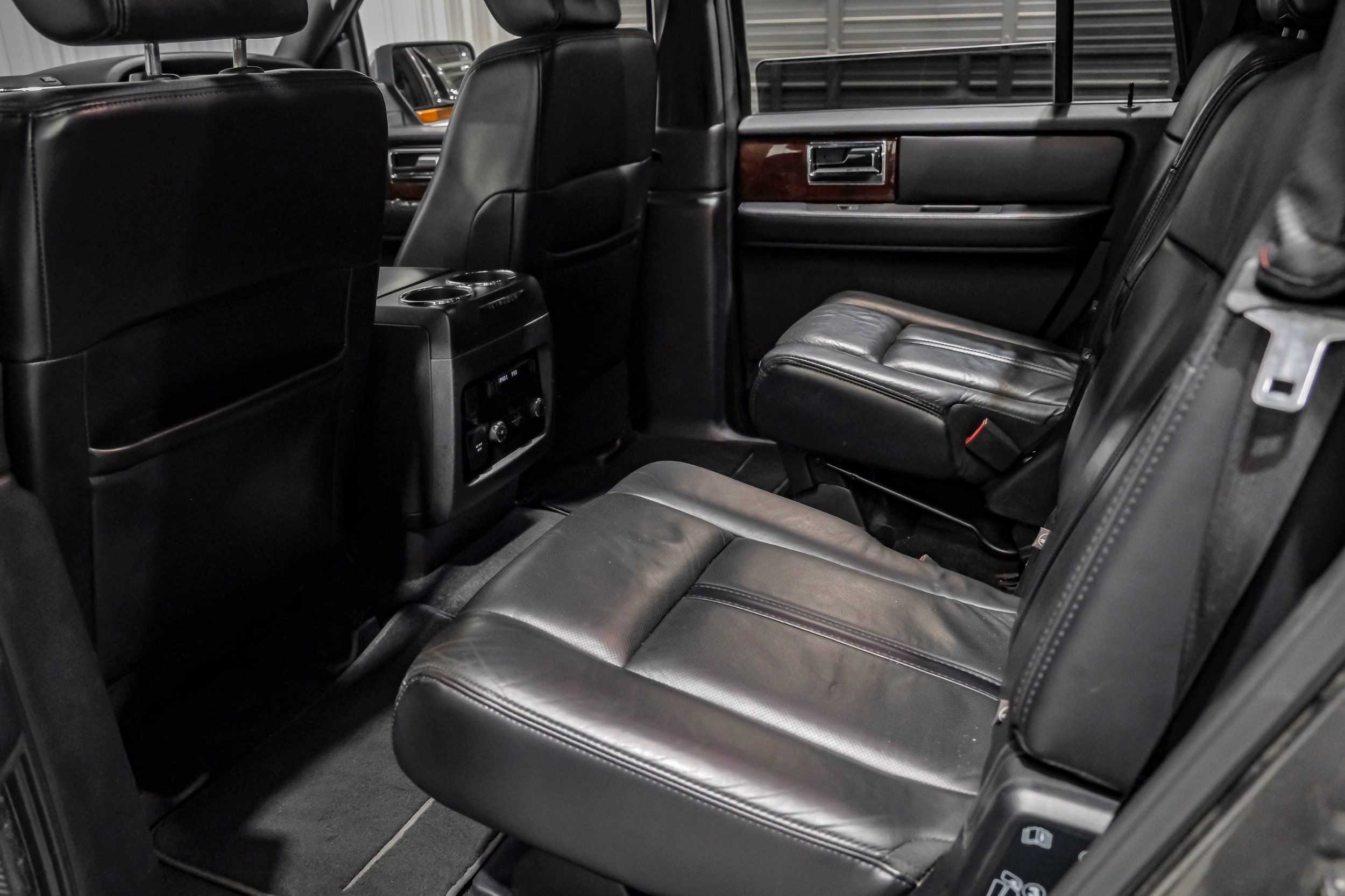 Photo 47 of 2016 Lincoln Navigator Select for sale in Katy, TX