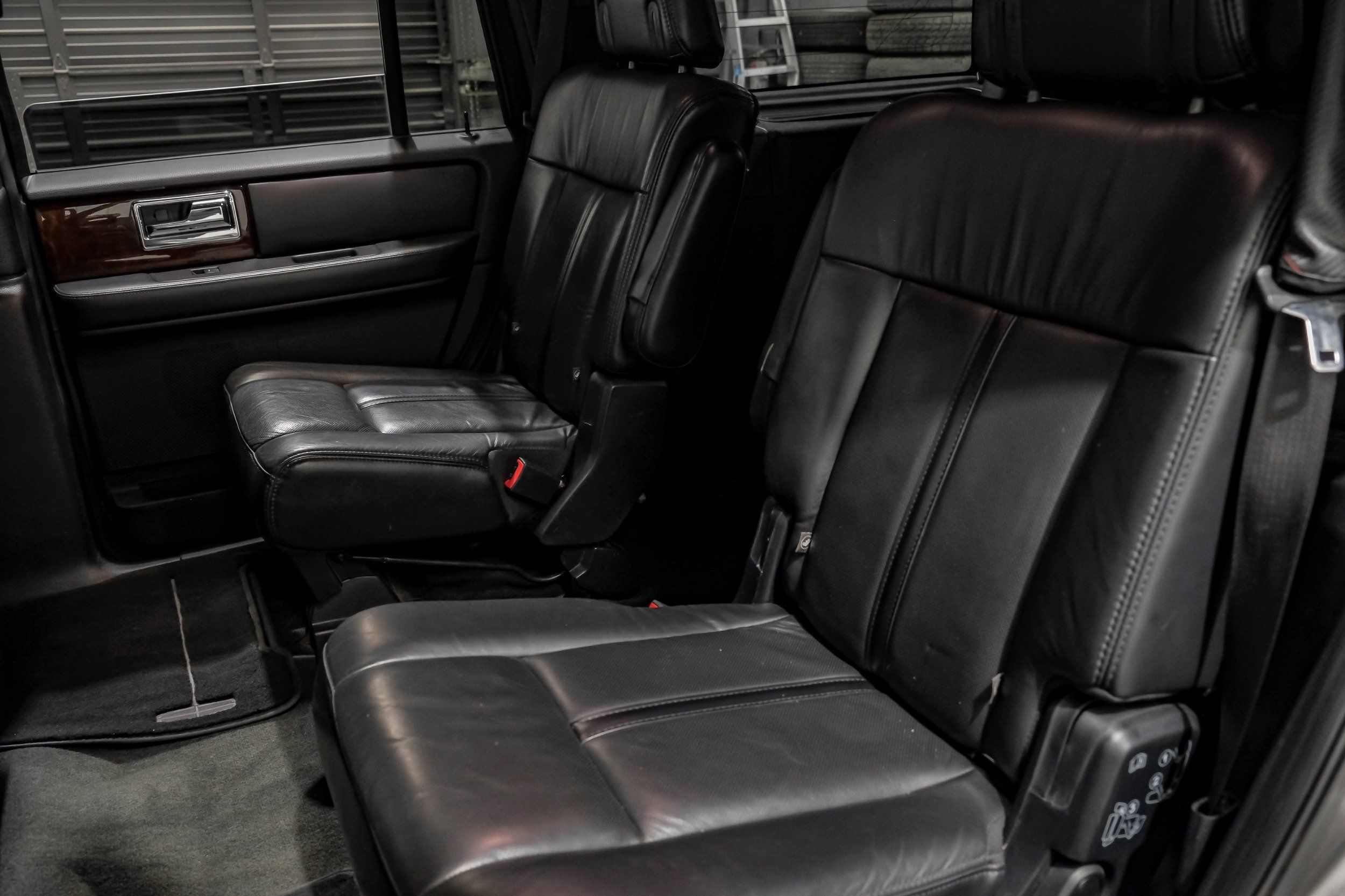 Photo 49 of 2016 Lincoln Navigator Select for sale in Katy, TX