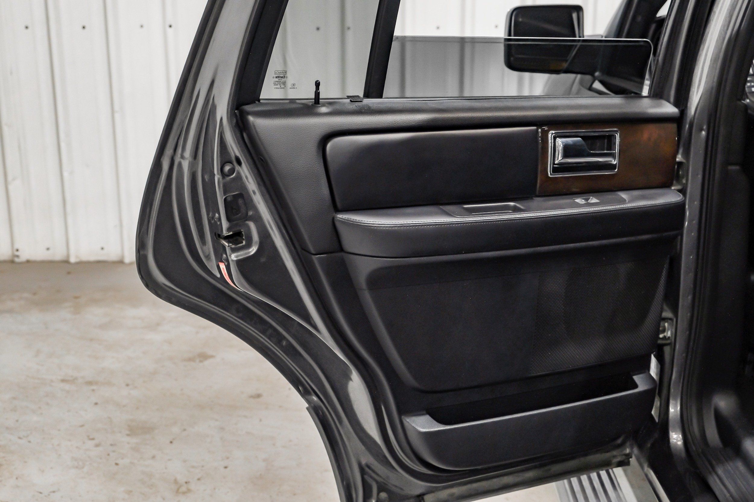 Photo 59 of 2016 Lincoln Navigator Select for sale in Katy, TX