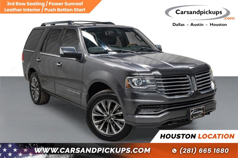 Photo 2 of 2016 Lincoln Navigator Select for sale in Katy, TX