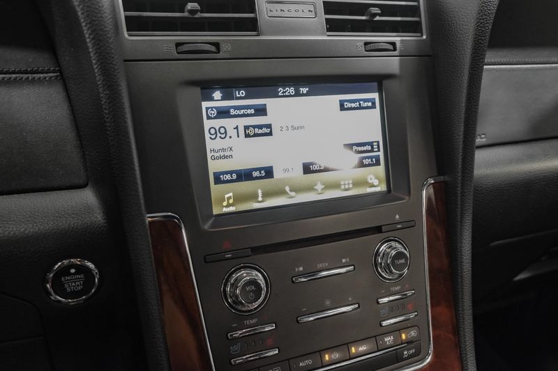 Photo 36 of 2016 Lincoln Navigator Select for sale in Katy, TX