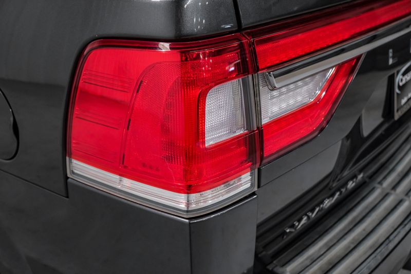 Photo 74 of 2016 Lincoln Navigator Select for sale in Katy, TX