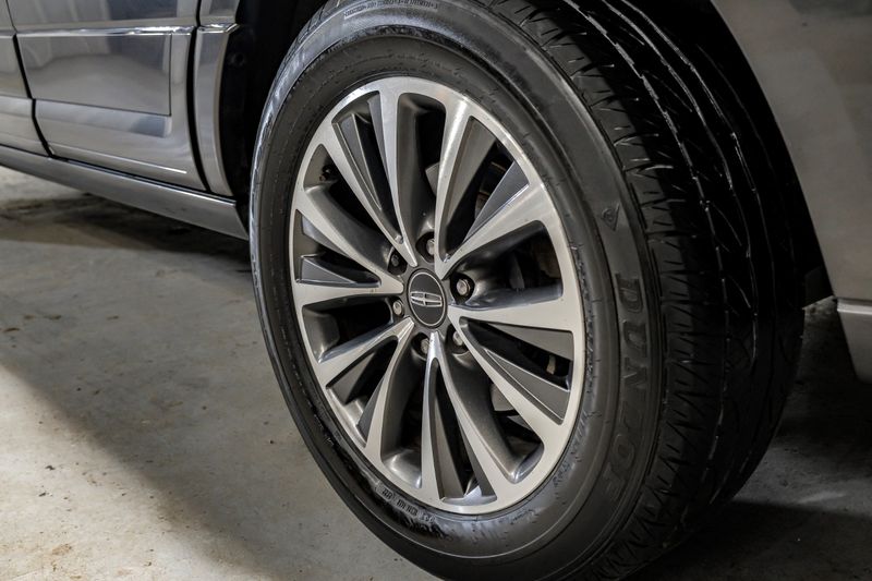 Photo 92 of 2016 Lincoln Navigator Select for sale in Katy, TX