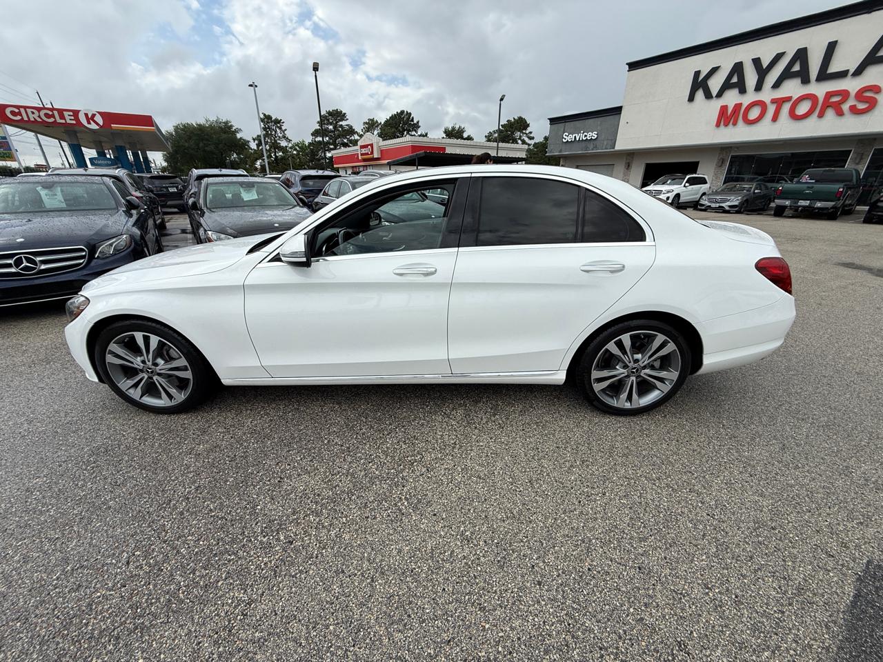 Photo 5 of 2018 Mercedes-Benz C-Class C300 Sedan for sale in Houston, TX