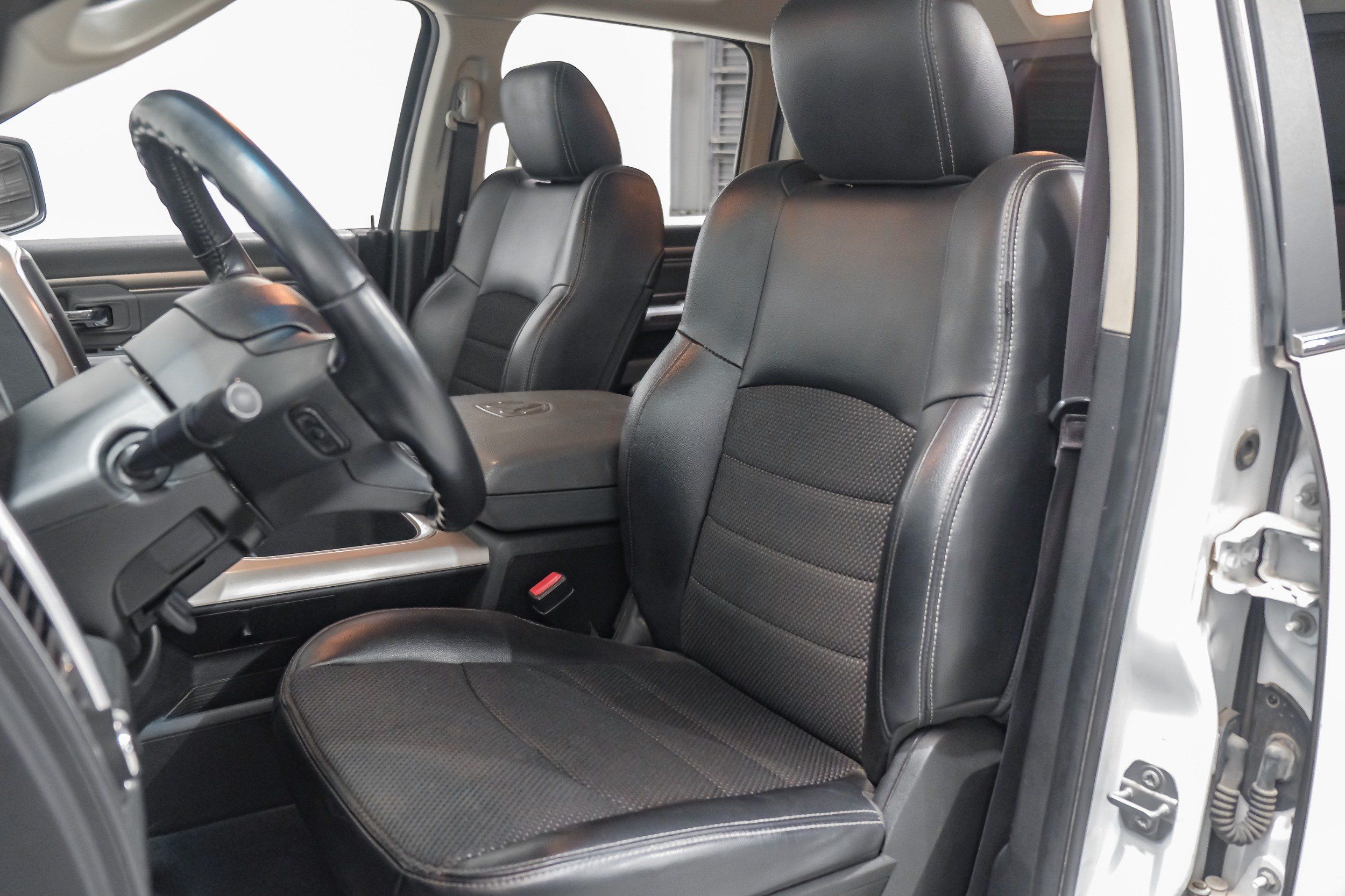 Photo 59 of 2017 Ram 1500 Ds for sale in Katy, TX