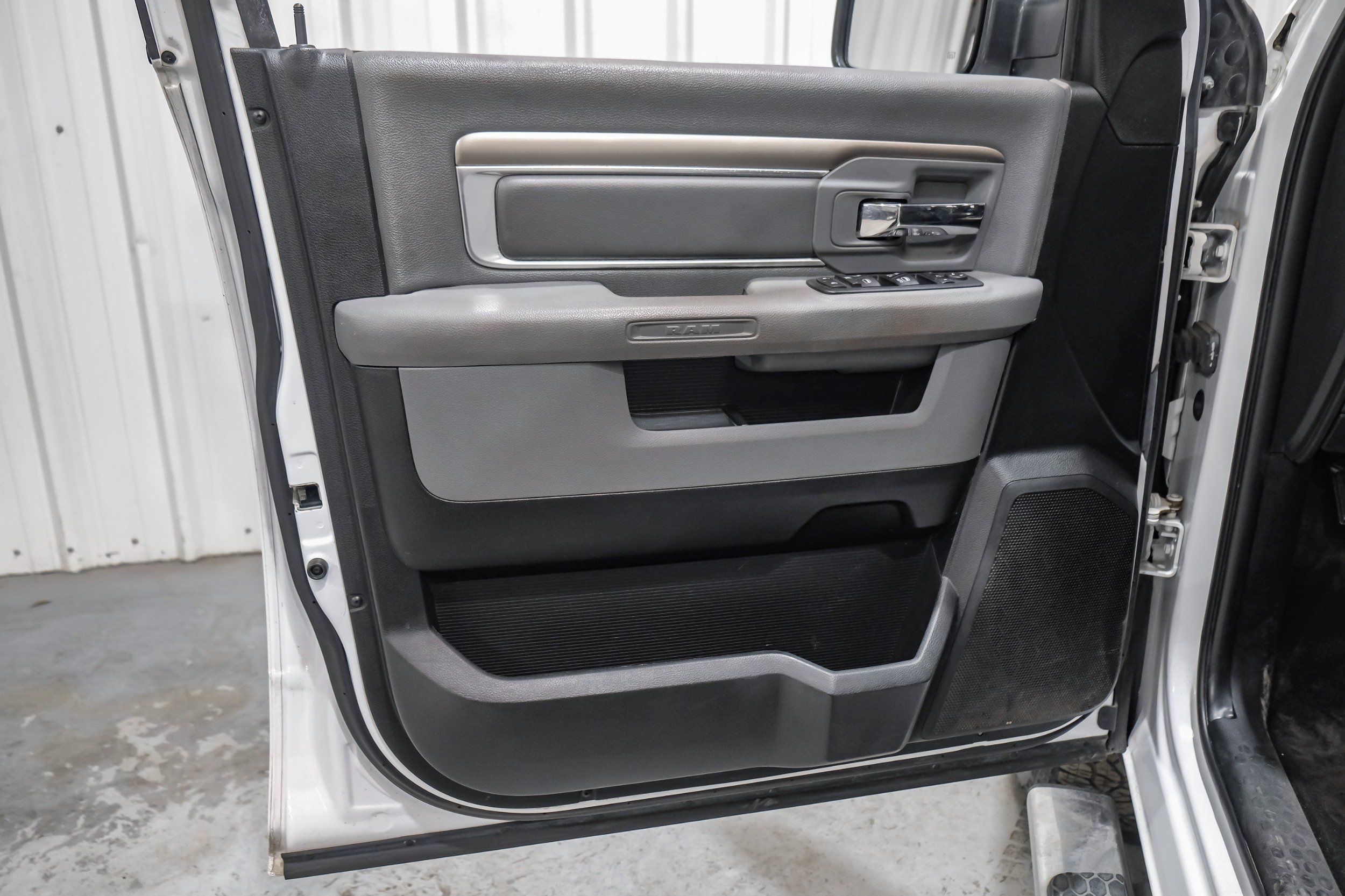 Photo 79 of 2017 Ram 1500 Ds for sale in Katy, TX