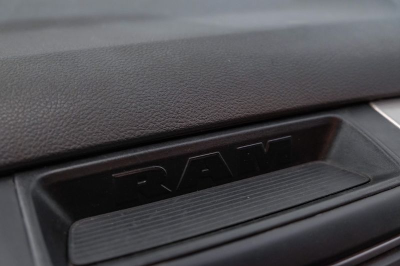 Photo 56 of 2017 Ram 1500 Ds for sale in Katy, TX