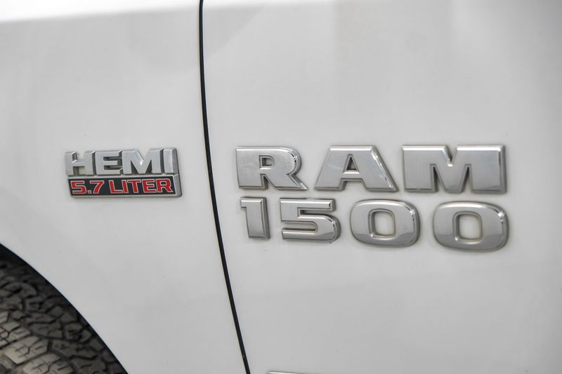 Photo 98 of 2017 Ram 1500 Ds for sale in Katy, TX