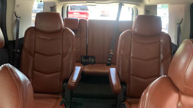 Photo 33 of 2016 Cadillac Escalade Premium for sale in Cypress, TX