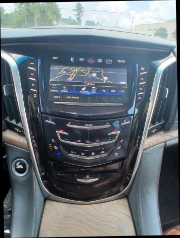 Photo 5 of 2019 Cadillac Escalade Premium for sale in Cypress, TX