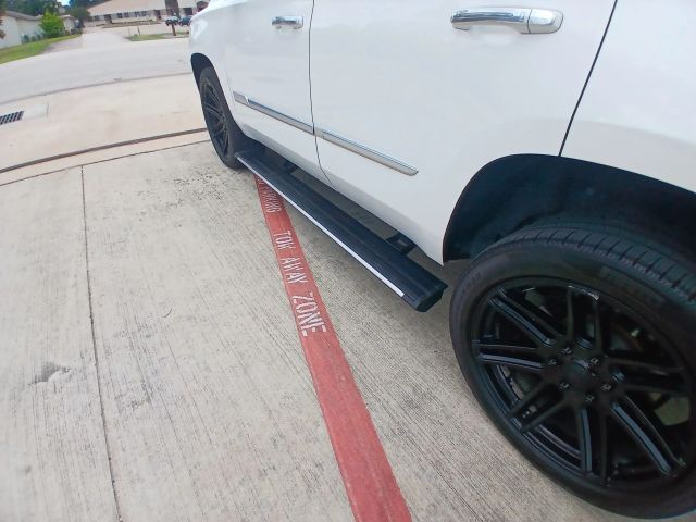 Photo 31 of 2019 Cadillac Escalade Premium for sale in Cypress, TX