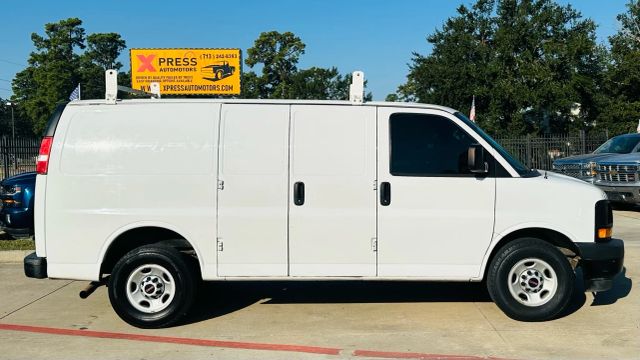 Photo 23 of 2017 GMC Savana 2500 for sale in Cypress, TX