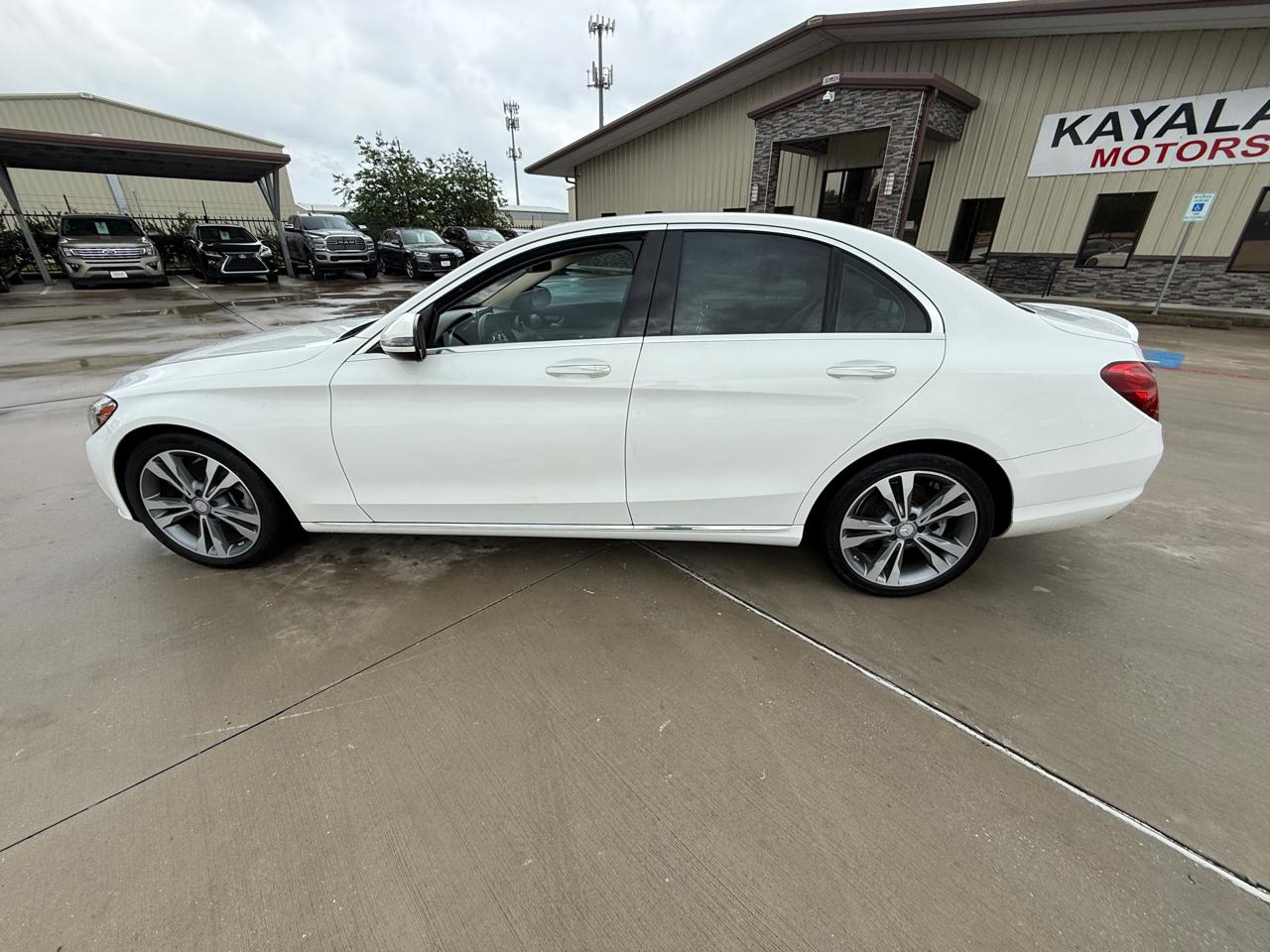 Photo 3 of 2017 Mercedes-Benz C-Class C300 Sedan for sale in Houston, TX