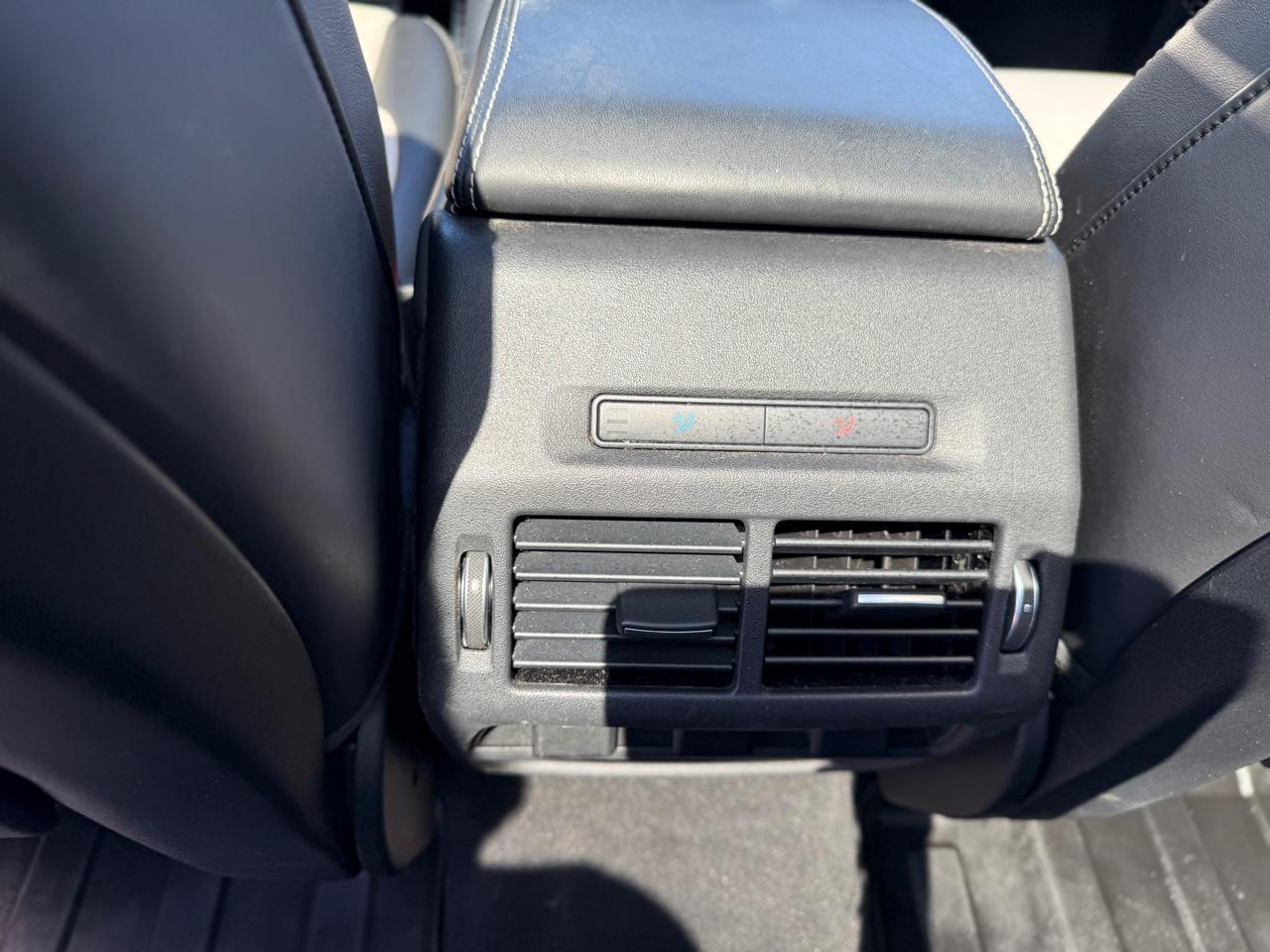 Photo 37 of 2020 Land Rover Discovery Sport SE for sale in Houston, TX