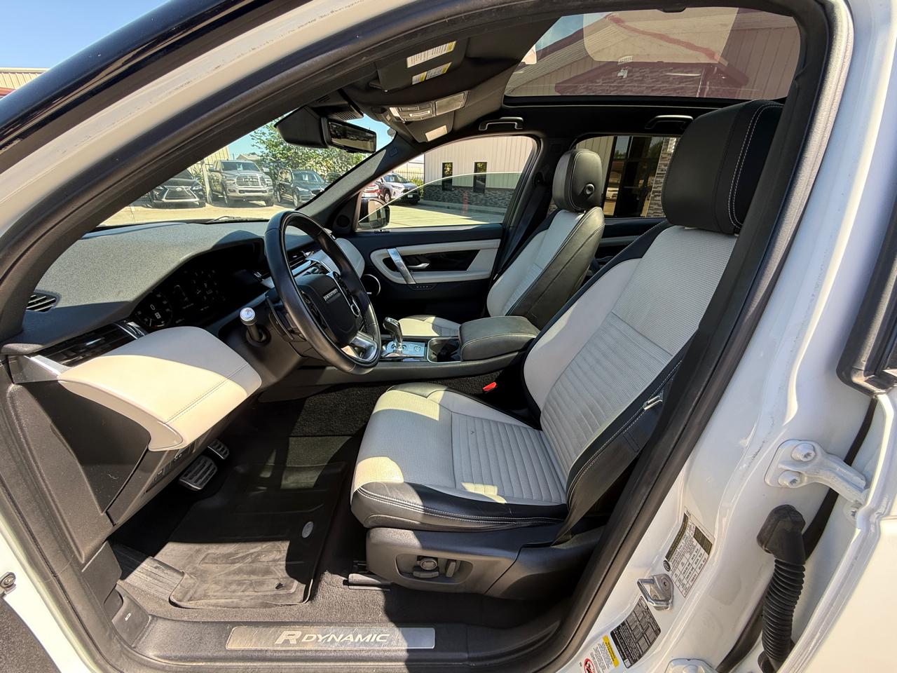 Photo 16 of 2020 Land Rover Discovery Sport SE for sale in Houston, TX