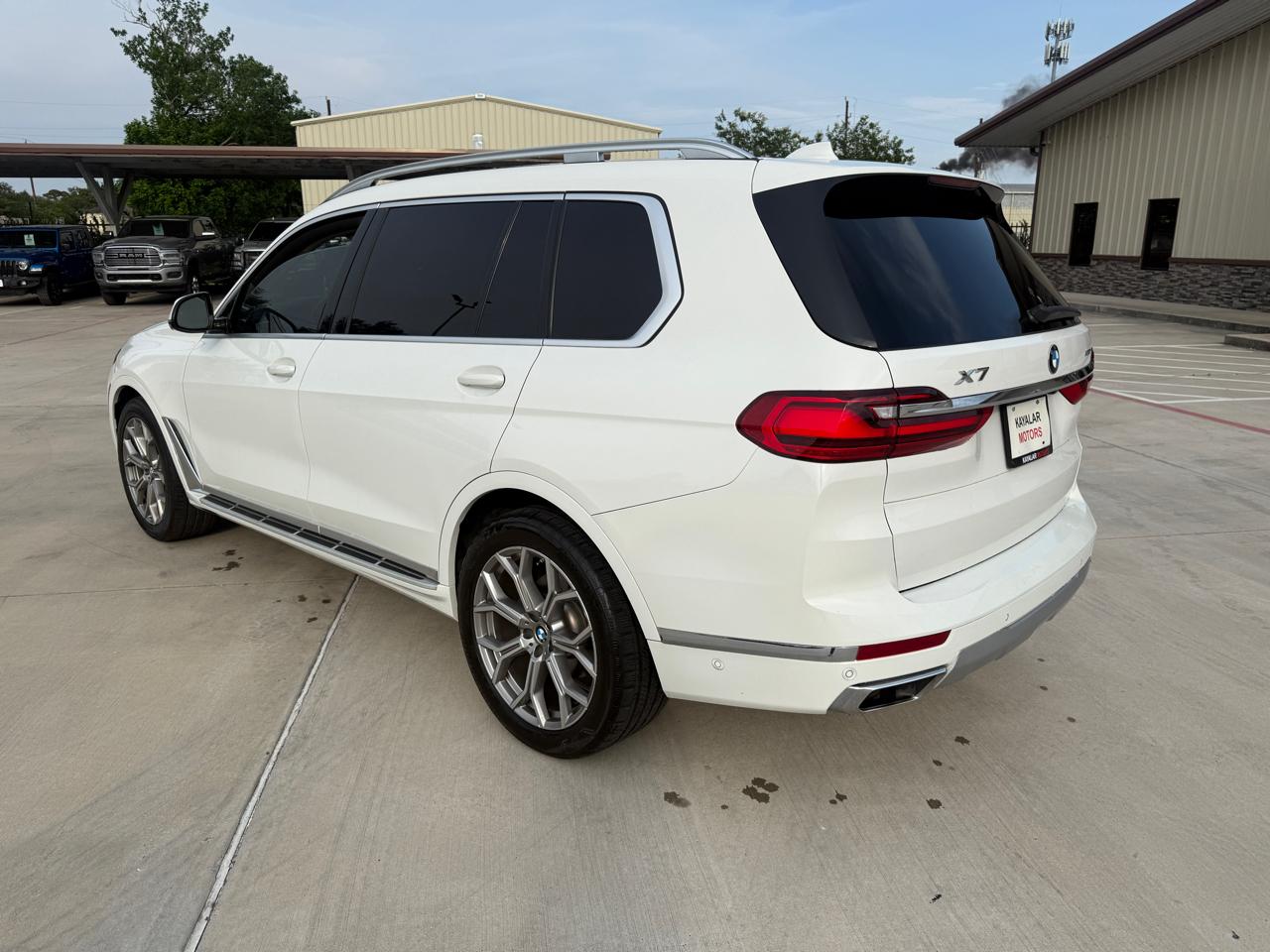 Photo 7 of 2020 BMW X7 Xdrive40i for sale in Houston, TX