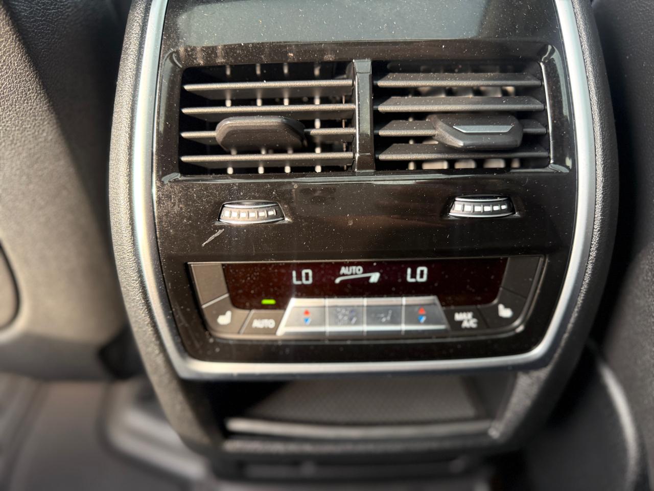 Photo 37 of 2020 BMW X7 Xdrive40i for sale in Houston, TX