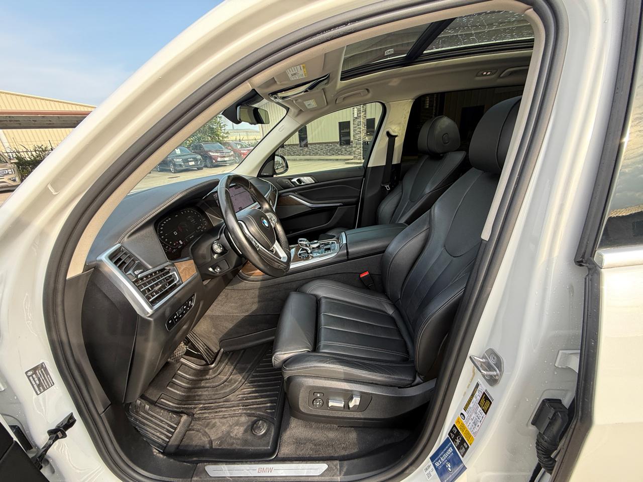 Photo 16 of 2020 BMW X7 Xdrive40i for sale in Houston, TX