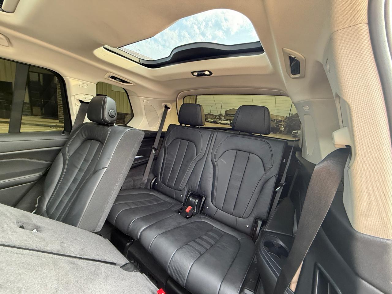 Photo 22 of 2020 BMW X7 Xdrive40i for sale in Houston, TX