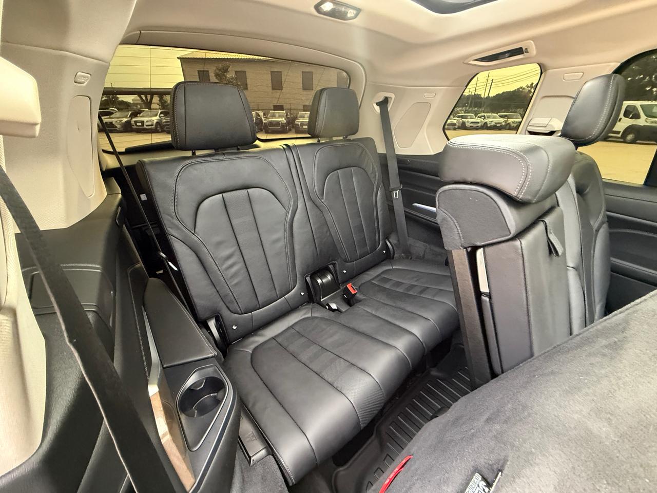 Photo 28 of 2020 BMW X7 Xdrive40i for sale in Houston, TX