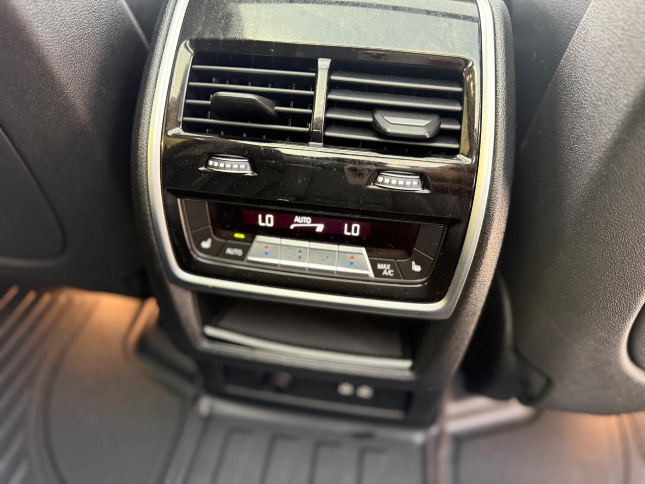 Photo 42 of 2020 BMW X7 Xdrive40i for sale in Houston, TX