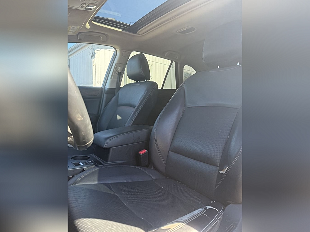 Photo 5 of 2018 Subaru Outback Limited+m for sale in Cypress, TX