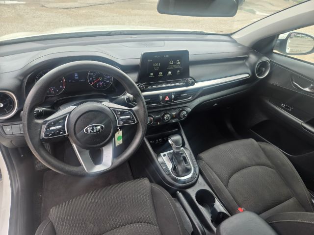 Photo 4 of 2021 Kia Forte Fe, for sale in Houston, TX
