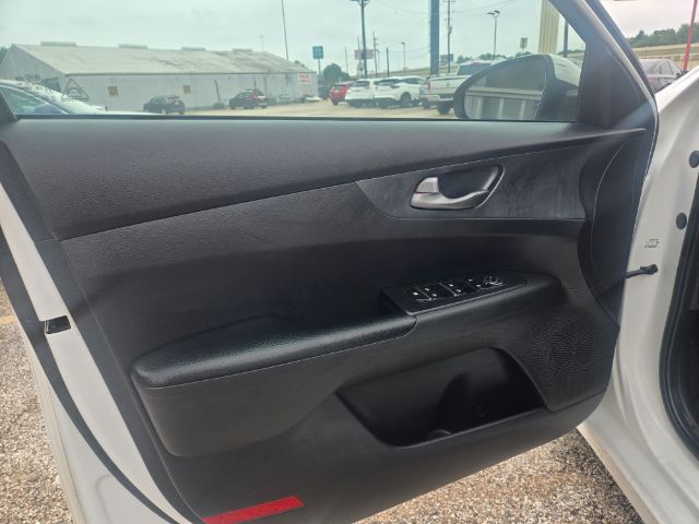 Photo 15 of 2021 Kia Forte Fe, for sale in Houston, TX