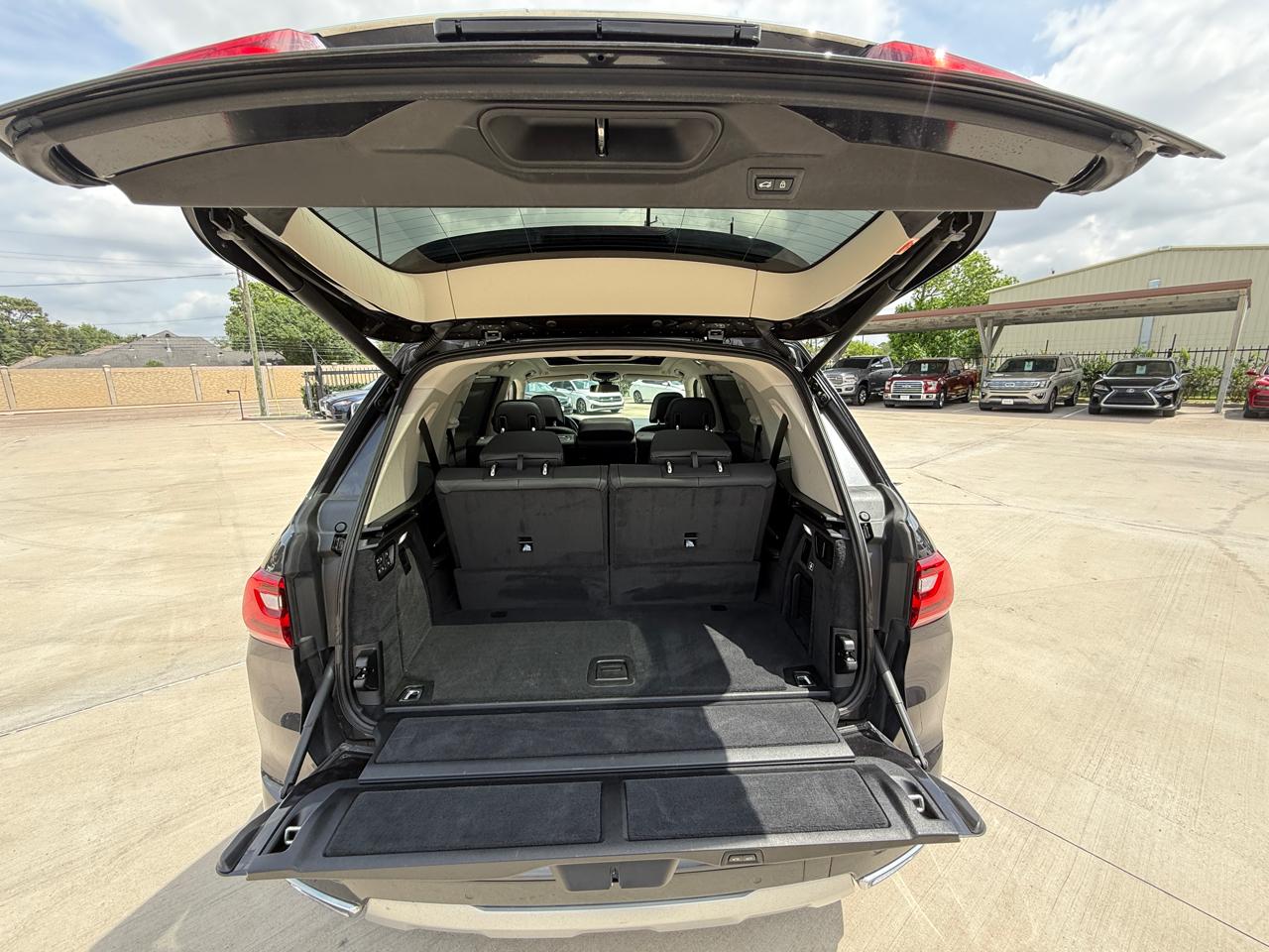 Photo 31 of 2020 BMW X7 Xdrive40i for sale in Houston, TX