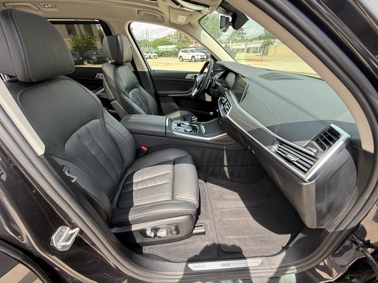 Photo 24 of 2020 BMW X7 Xdrive40i for sale in Houston, TX